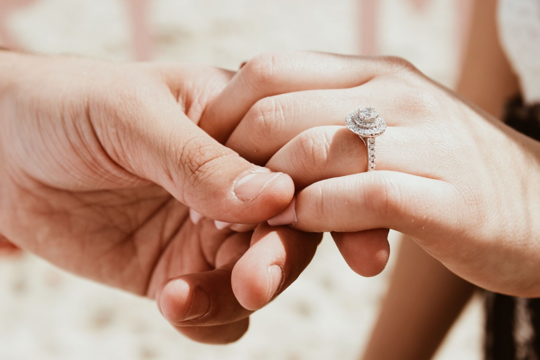 How Much Do Pawn Shops Pay For Engagement Rings 